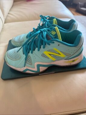 New Balance Teal and Yellow Women's Training Sneakers